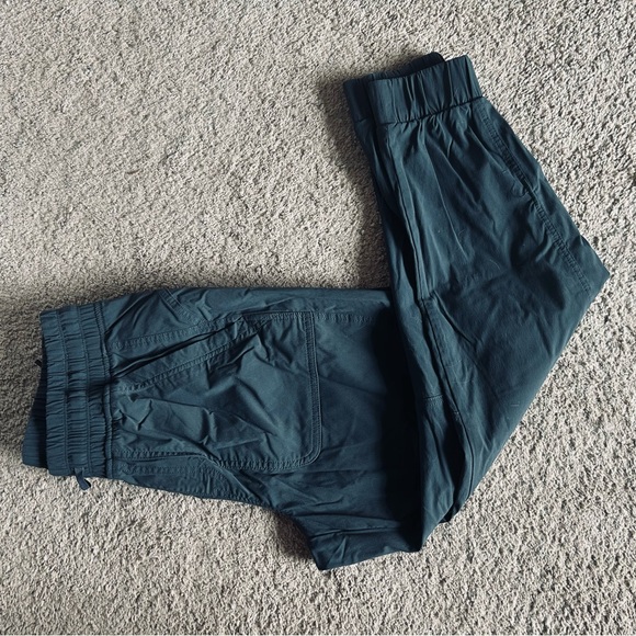 Eddie Bauer Joggers - Picture 3 of 5